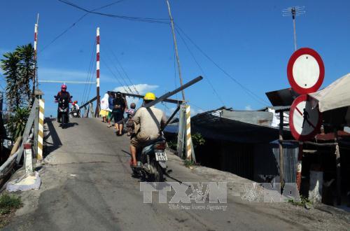 Cầu Thứ Bảy tỉnh Kiên Giang trước nguy cơ sập đổ